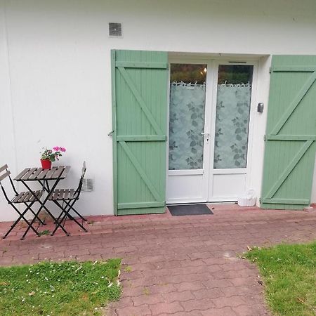 Appartement De Plain Pied Dans La Verdure Yerres Exteriér fotografie
